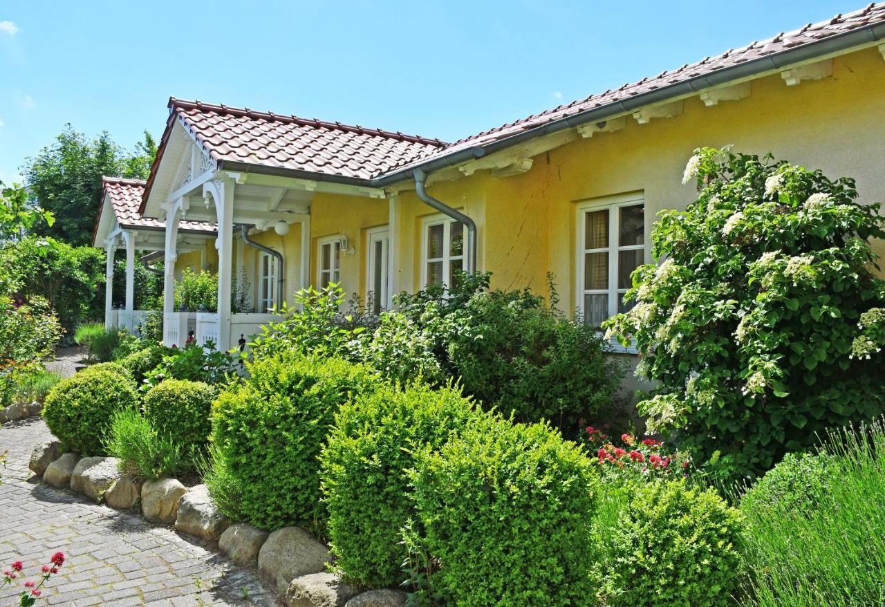 DEB 043 Ferienwohnungen im Ostseebad Göhren Landhaus Exterior foto